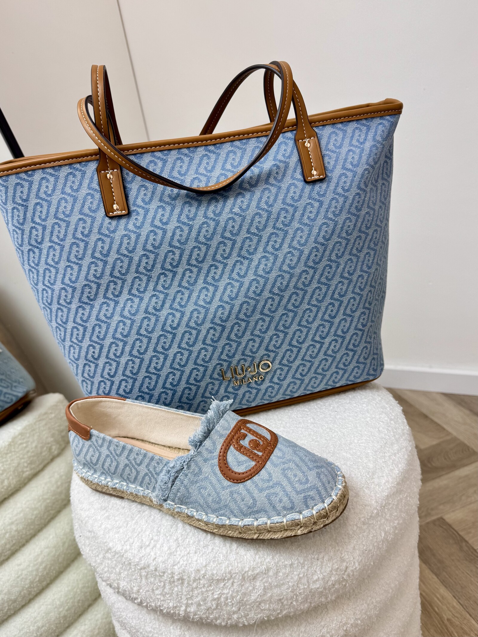Liu-Jo espadrilles Monogram Denim Capri Liu Jo 1907