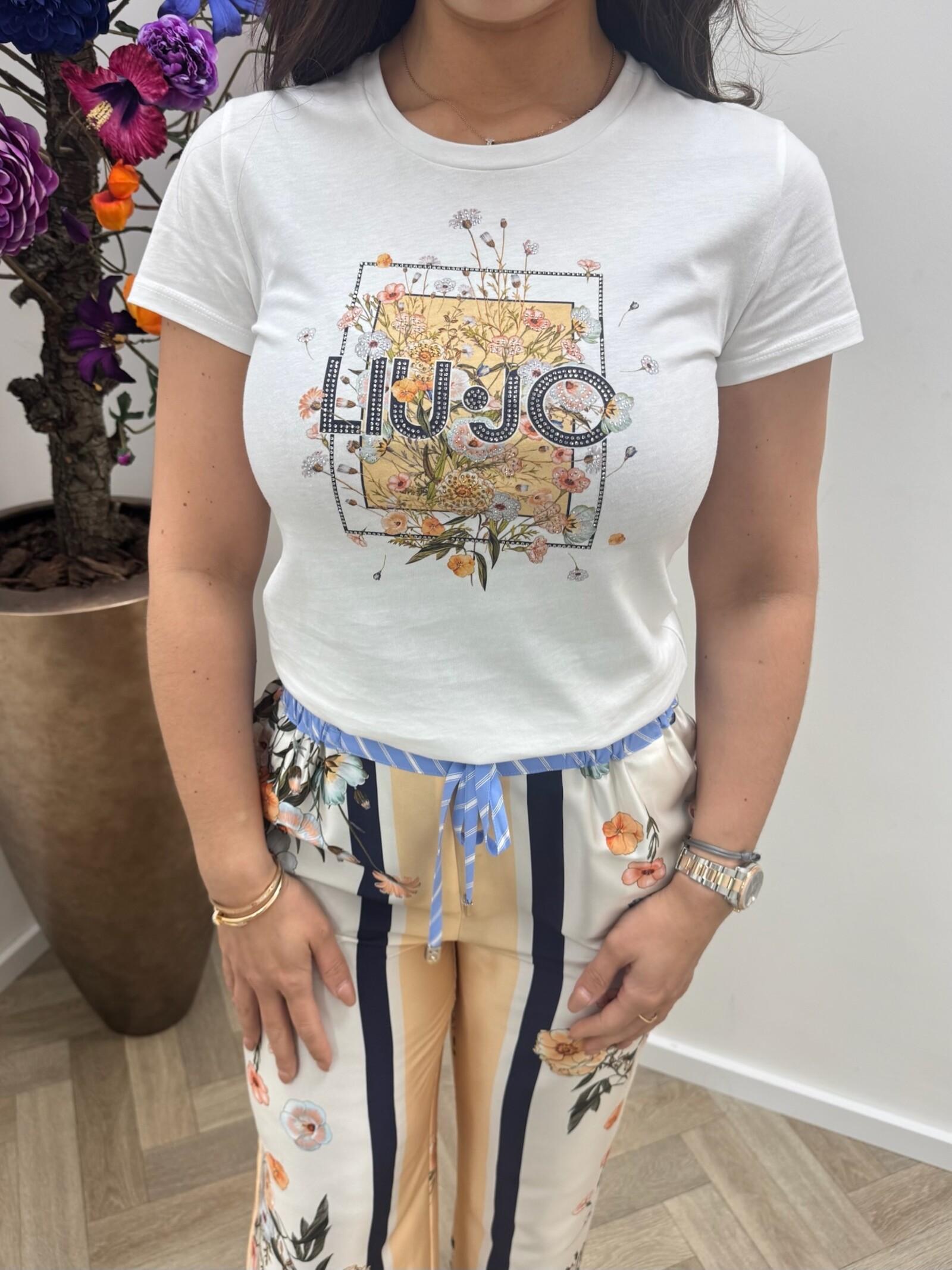 Liu-Jo T-Shirt Blooming white Liu Jo 1087