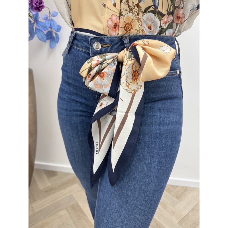 Sjaal Medium Blooming Liu Jo 1894