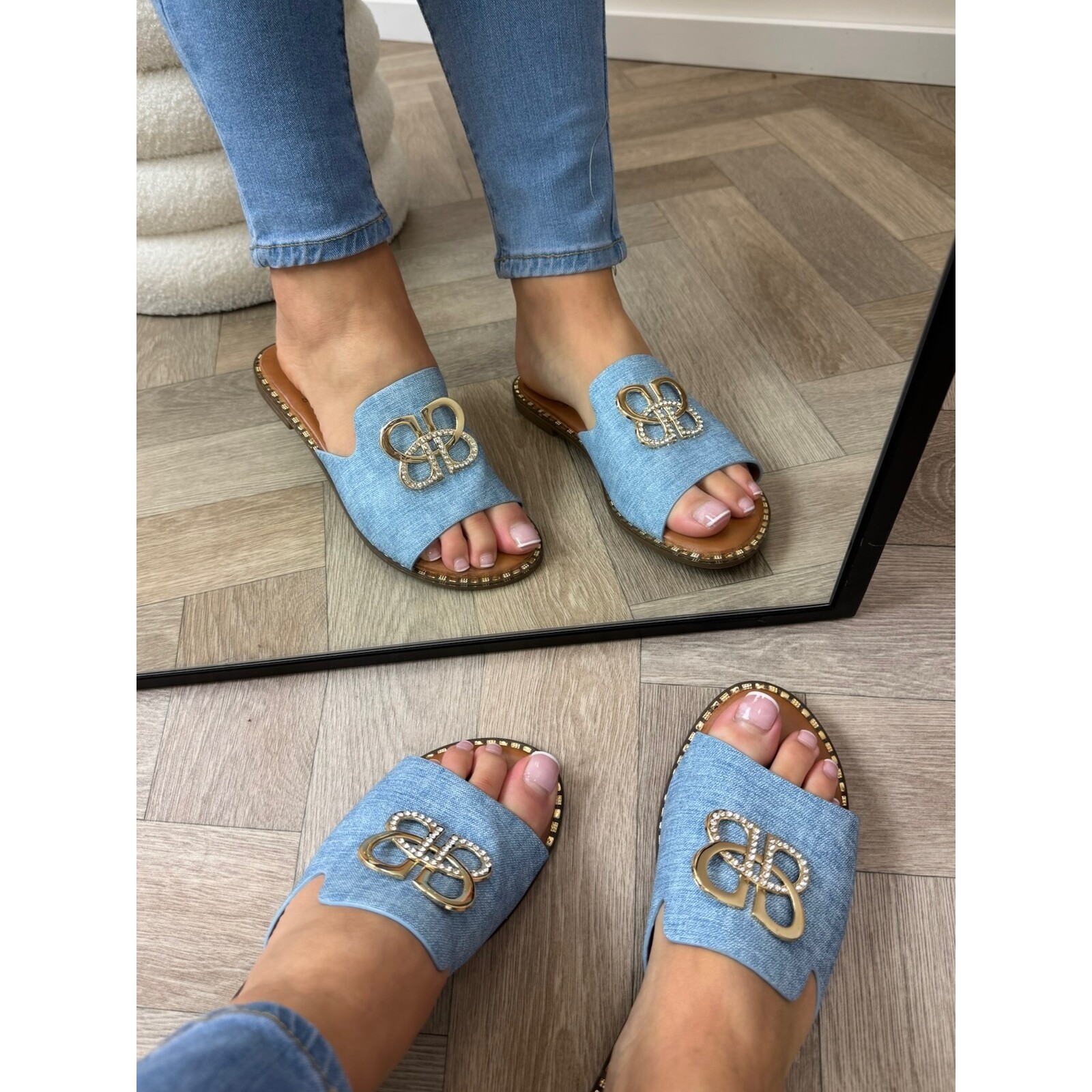 Slippers Gold Detail CH017 Blue