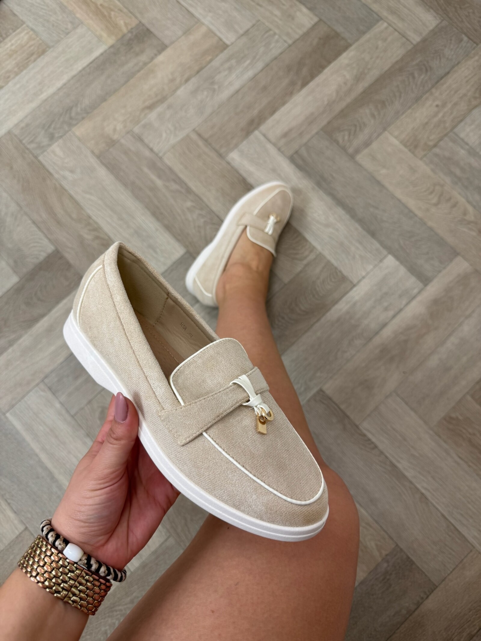 Loafers Stella Suede 818 Beige