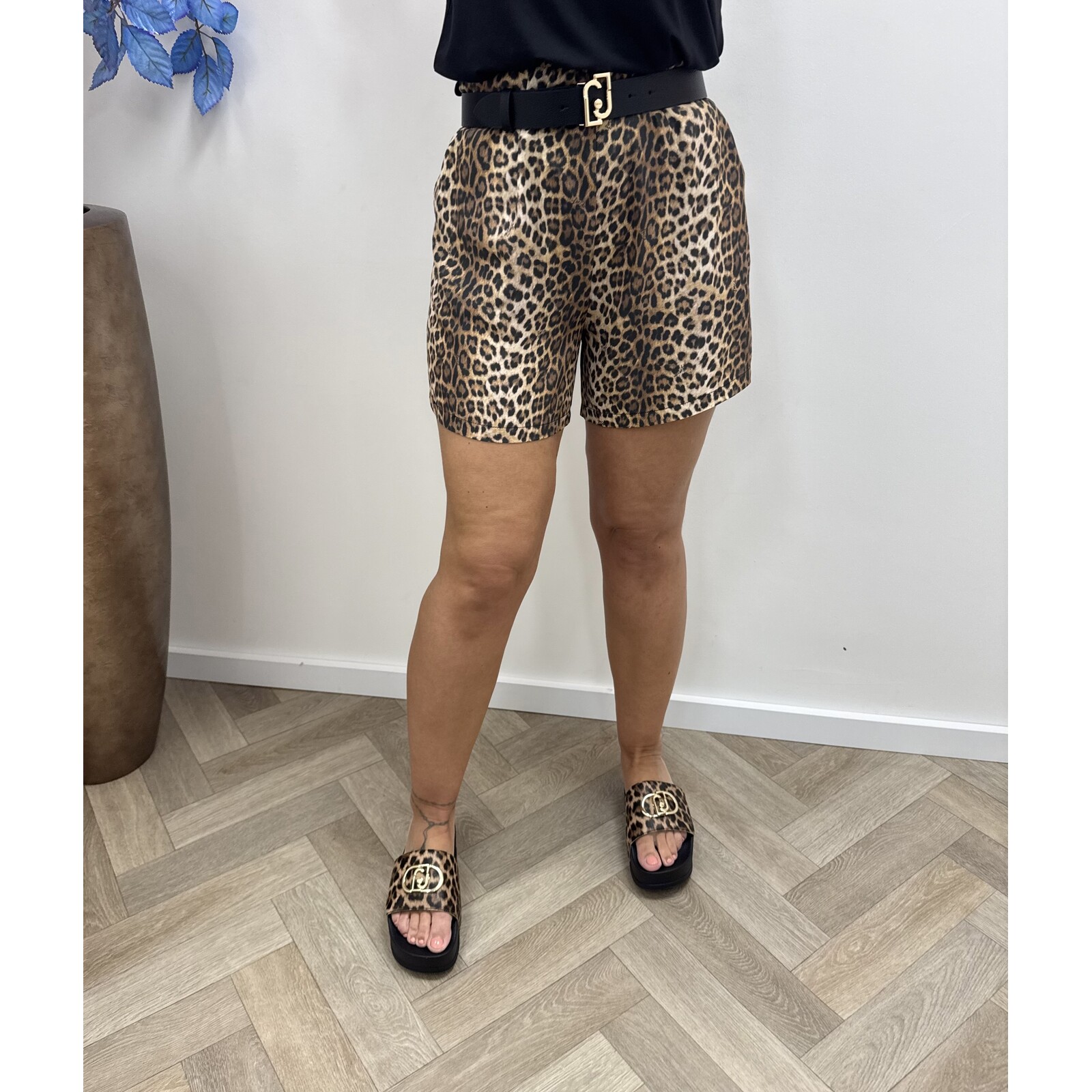 Liu-Jo Short Leopard Satin  Liu Jo 1933