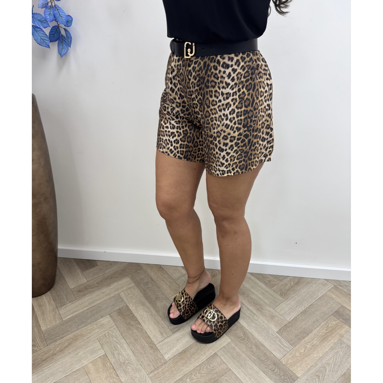 Liu-Jo Short Leopard Satin  Liu Jo 1933