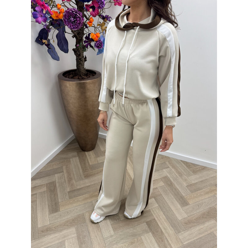 Joggingspak Mellie stripes Beige