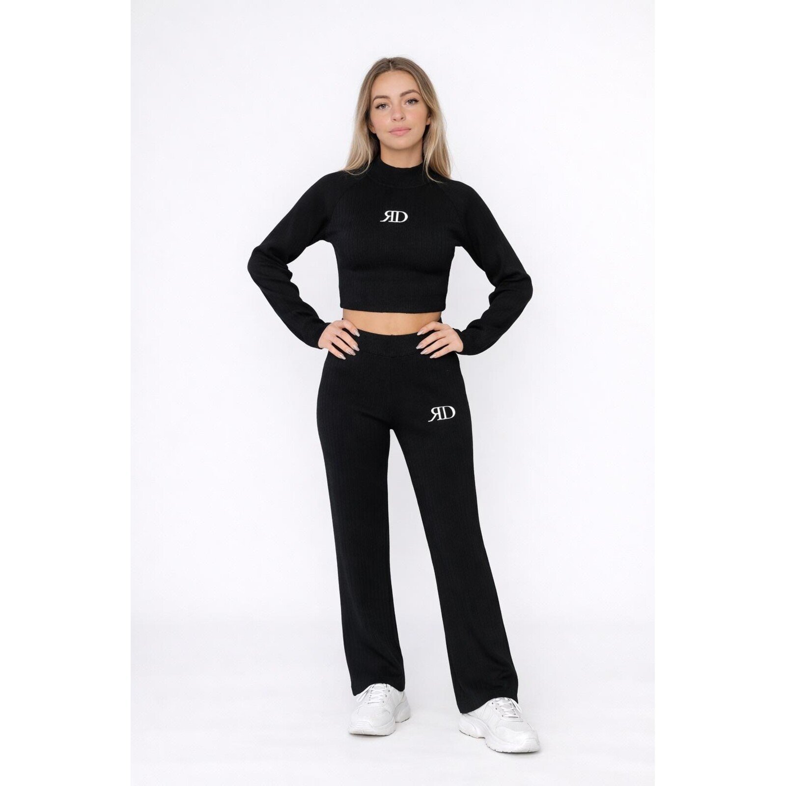 RD Signature Bibi Top knitwear black