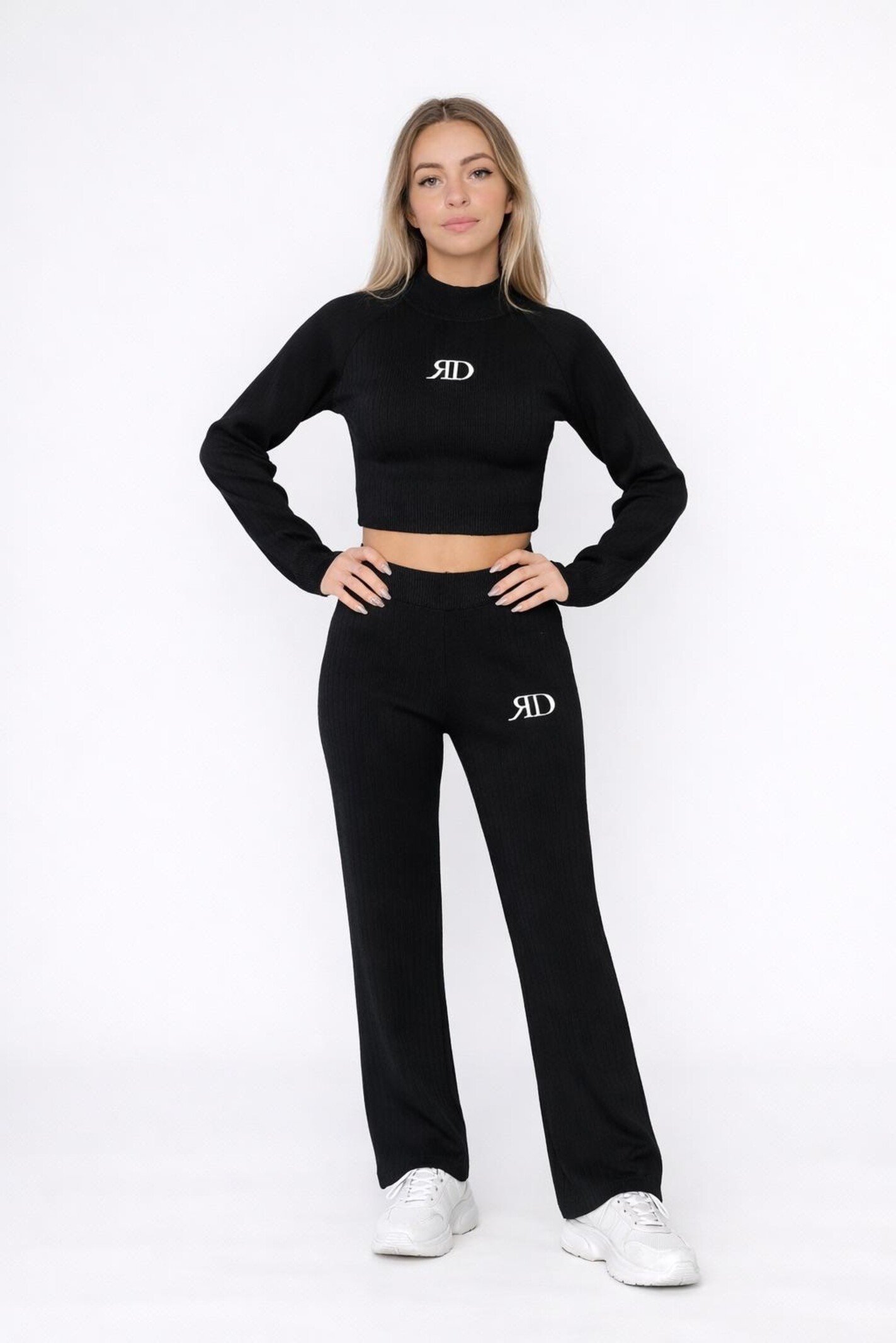 RD Signature Bibi Top knitwear black