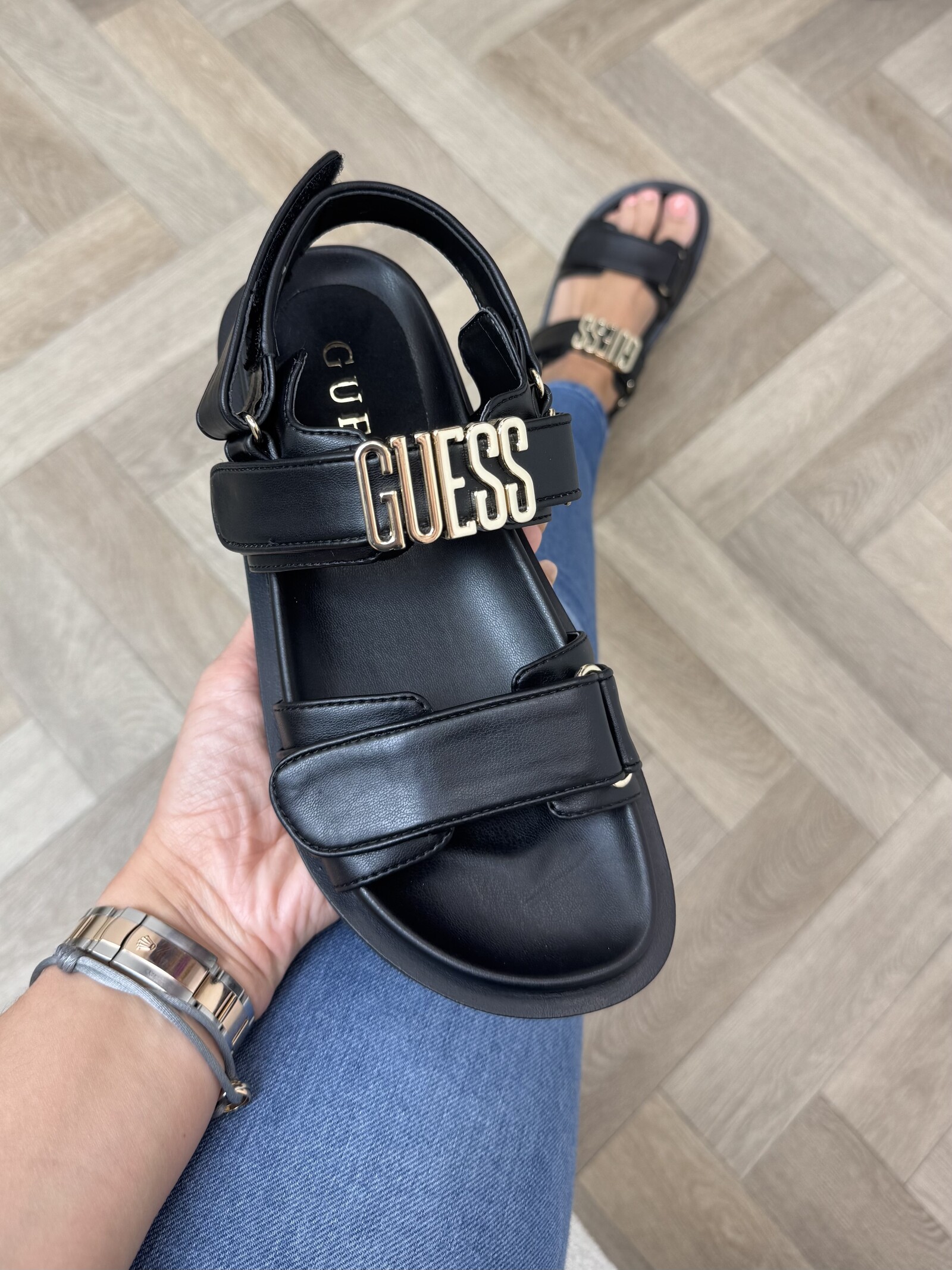 Guess Sandaal Fabelis black gold Guess 1210