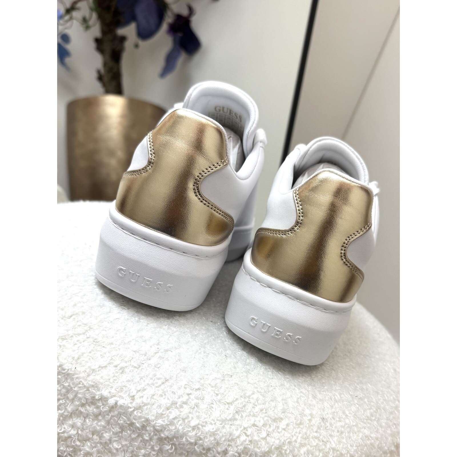 Guess Sneakers Fionia White gold Guess 1211