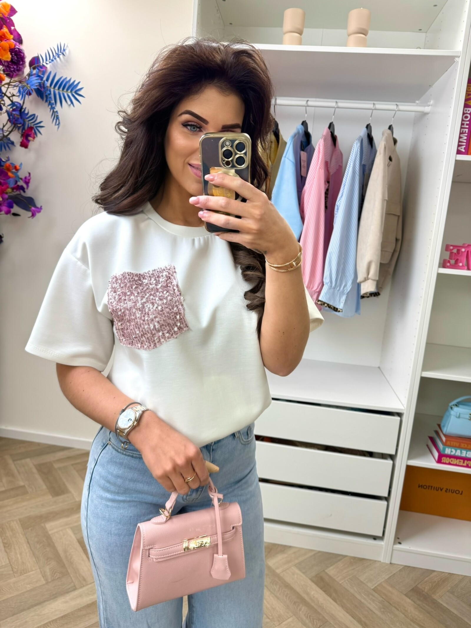T-shirt pinky White