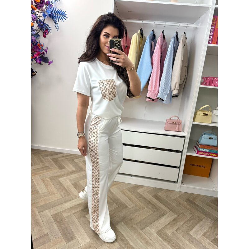 Set Designer look 813 White