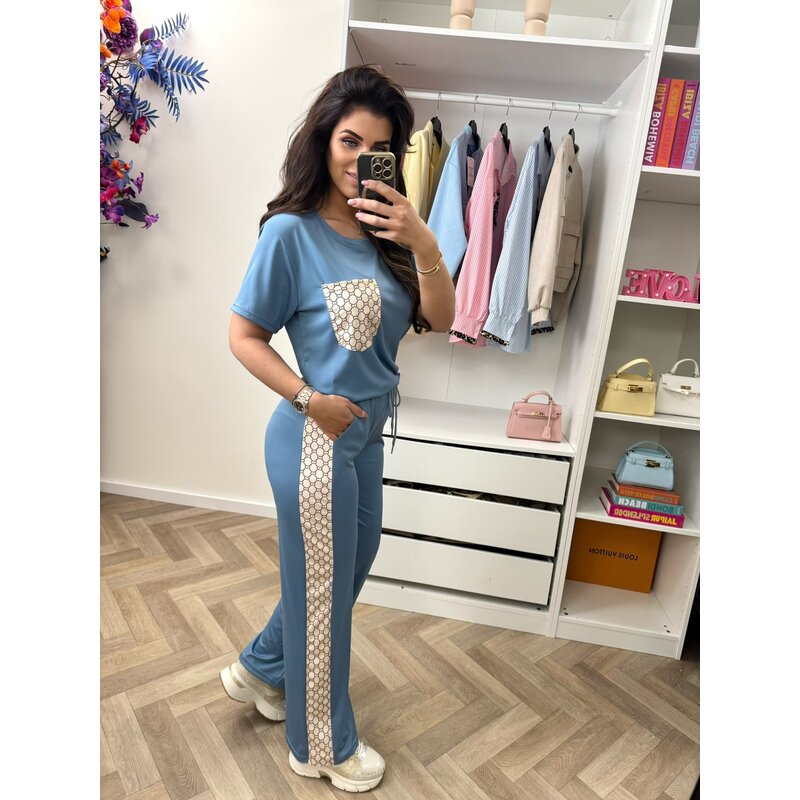 Set Designer look 813 Blue