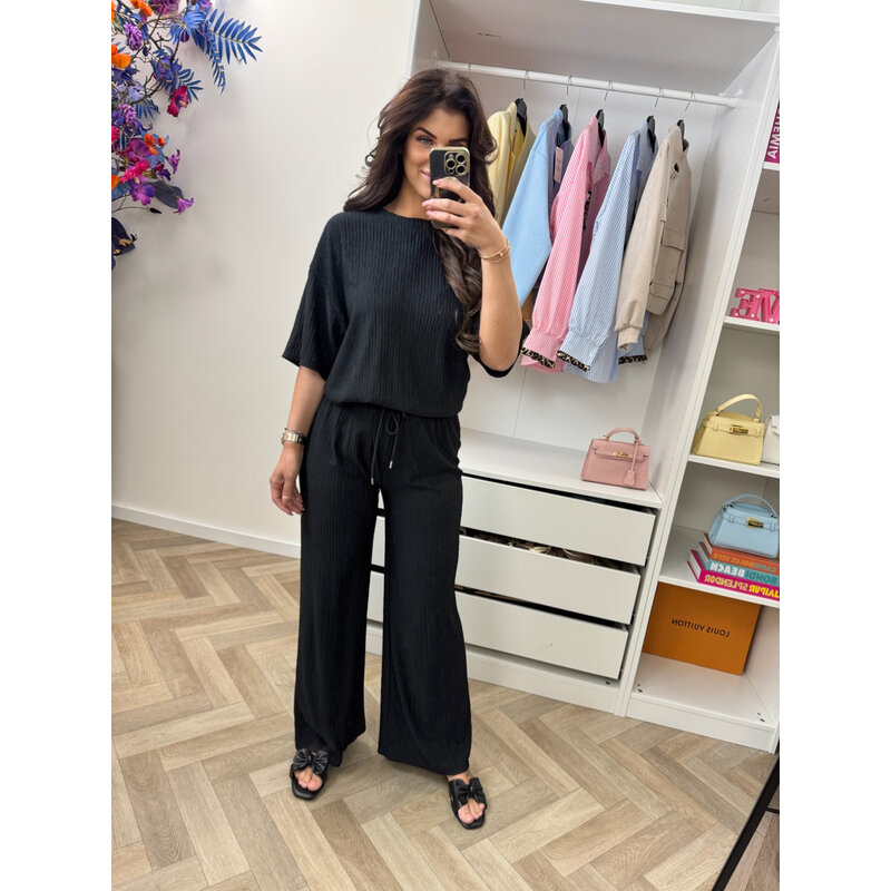 Basic comfi set 471 Black