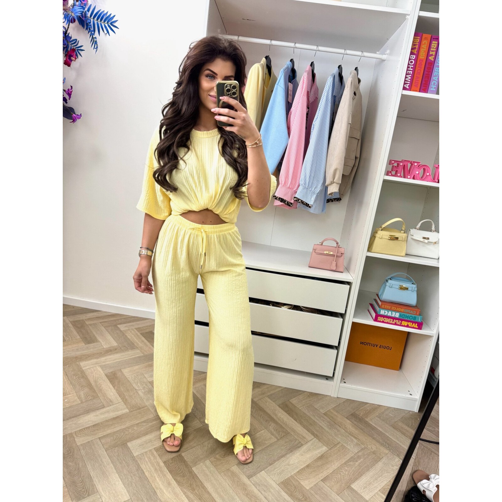 Basic comfi set 471 Yellow