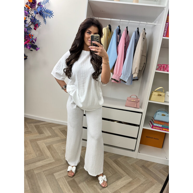 Basic comfi set 471 White