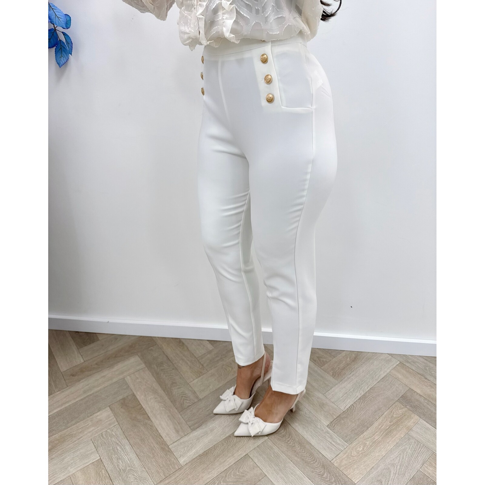 Perfect pants button Lulumary P104 White