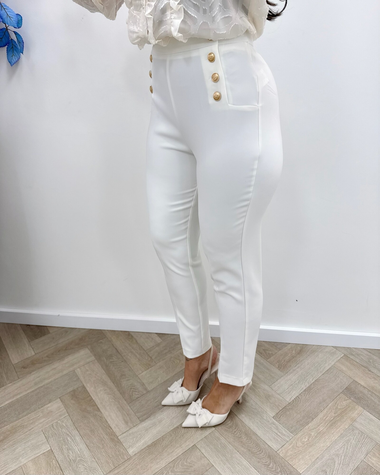 Perfect pants button Lulumary P104 White