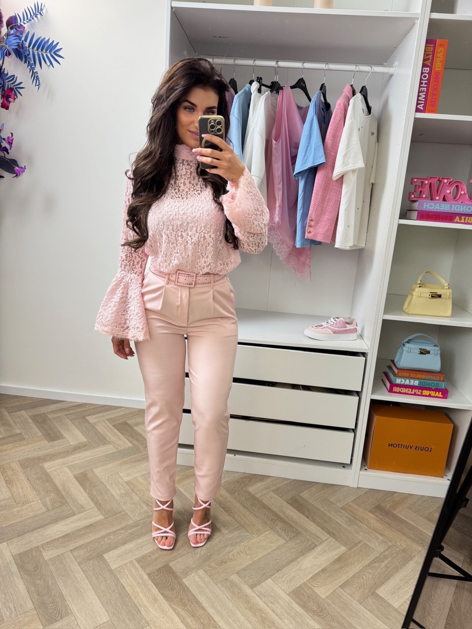 Blouse Stina lace VMCK1071 Pink