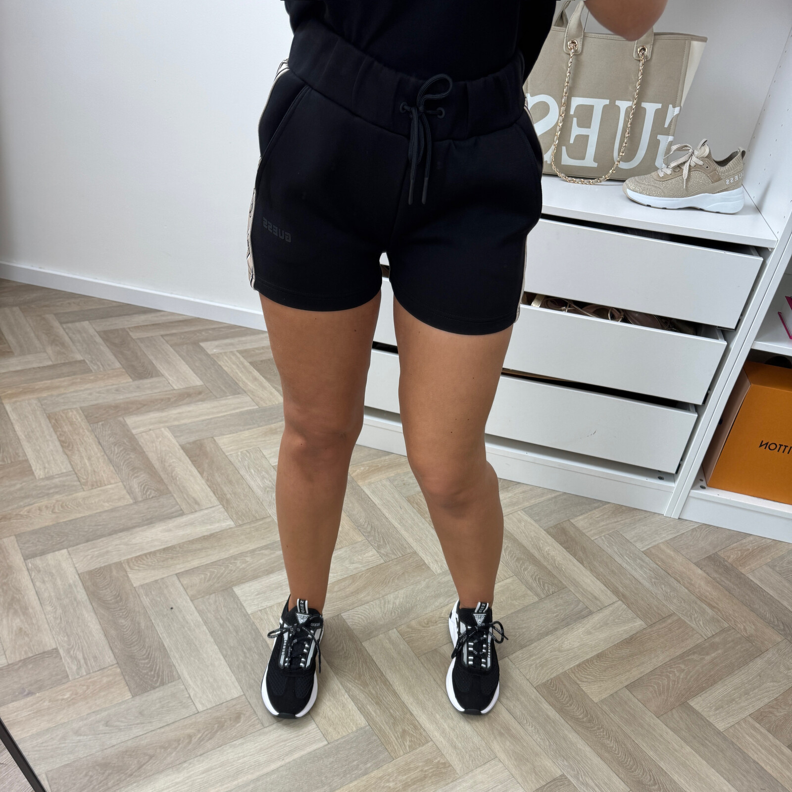 Guess Short Britney Black Guess 1250