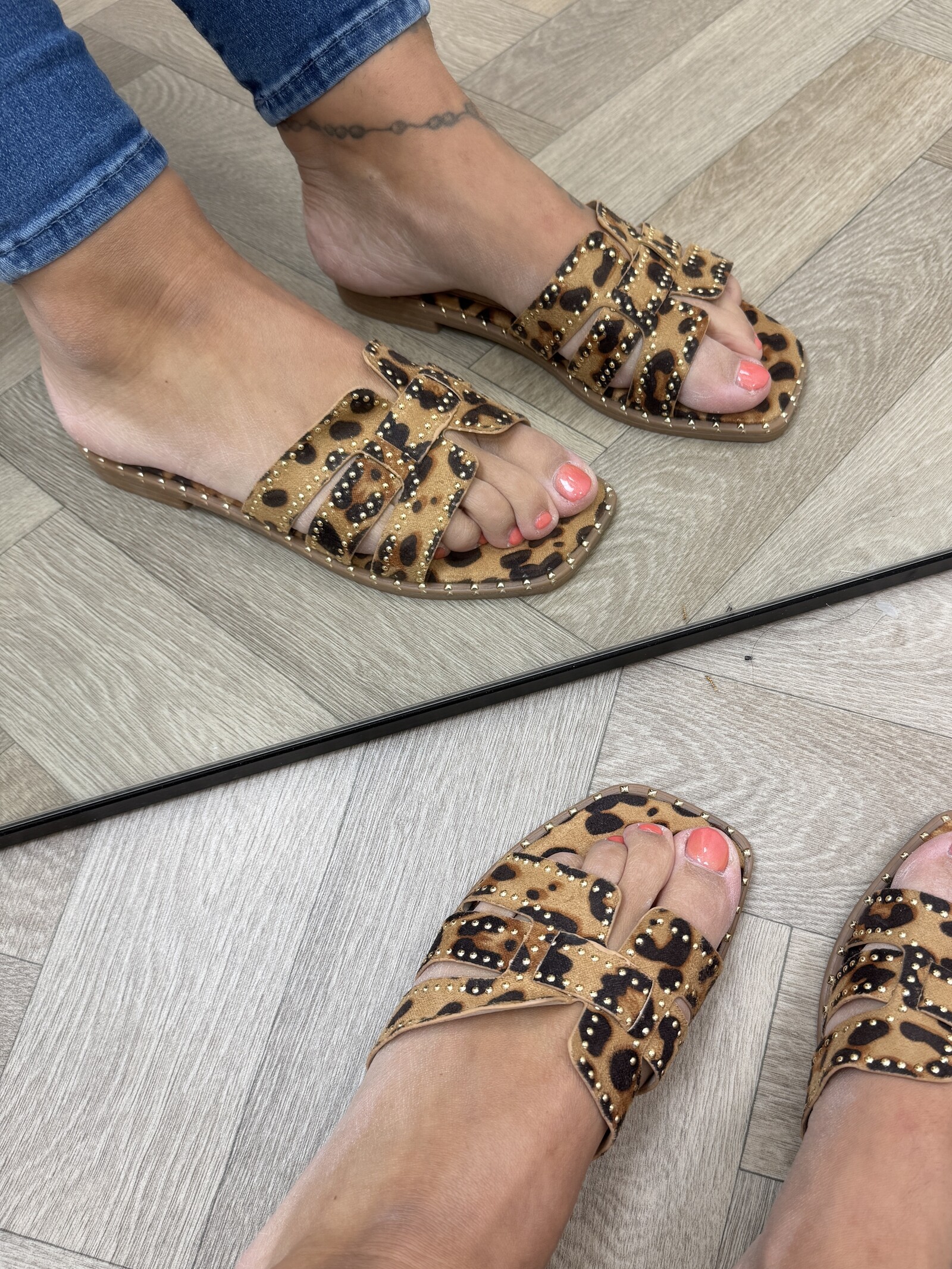 Slippers Leopard Studs 1156