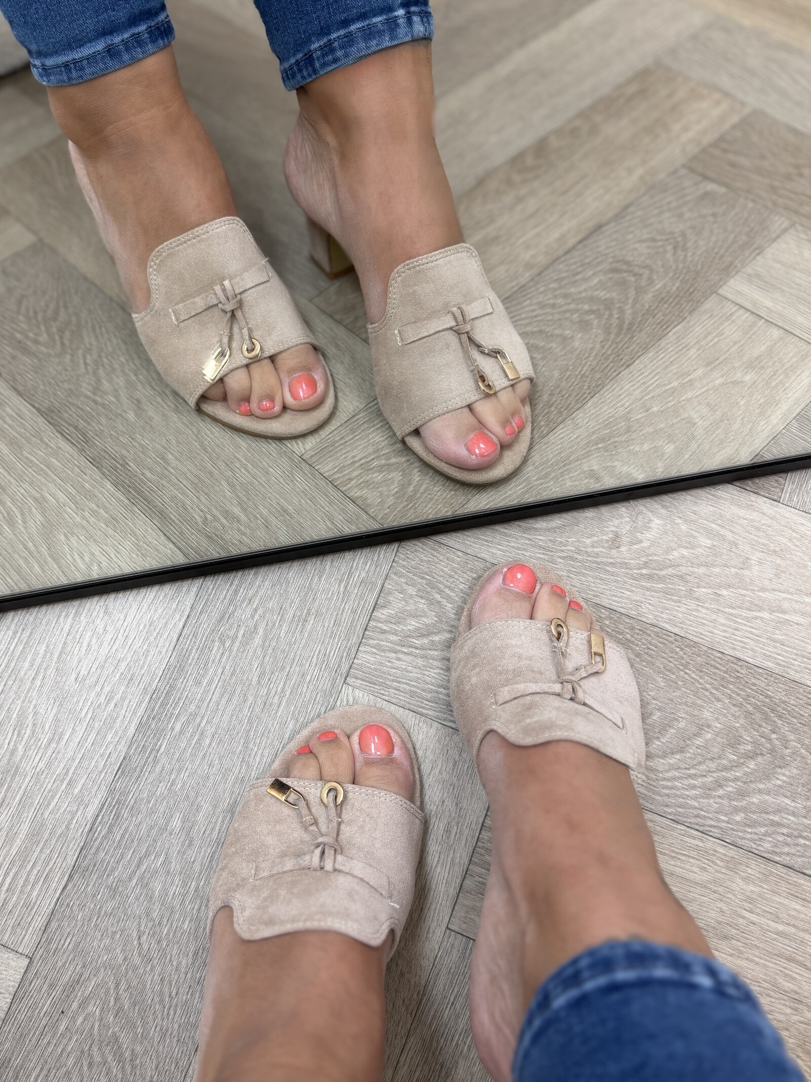 Heels Kelly Suede 8079 Beige