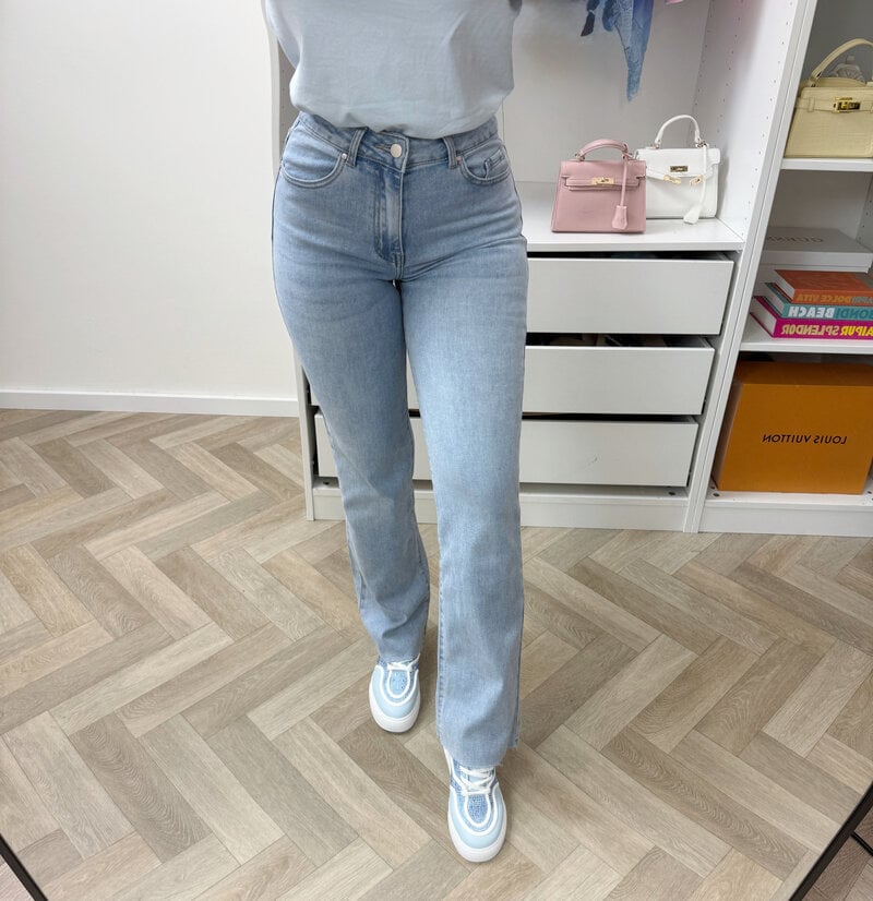 Jeans Straight Vivid Perfect  Stretch B236