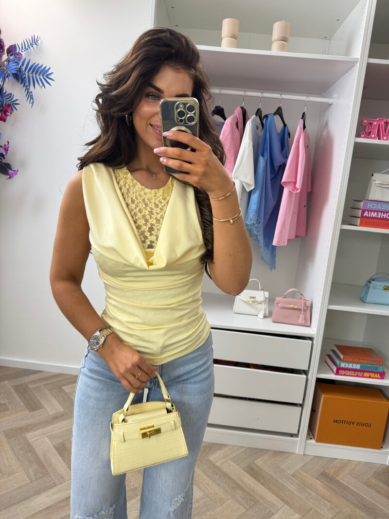 Travel top lace hals Yellow