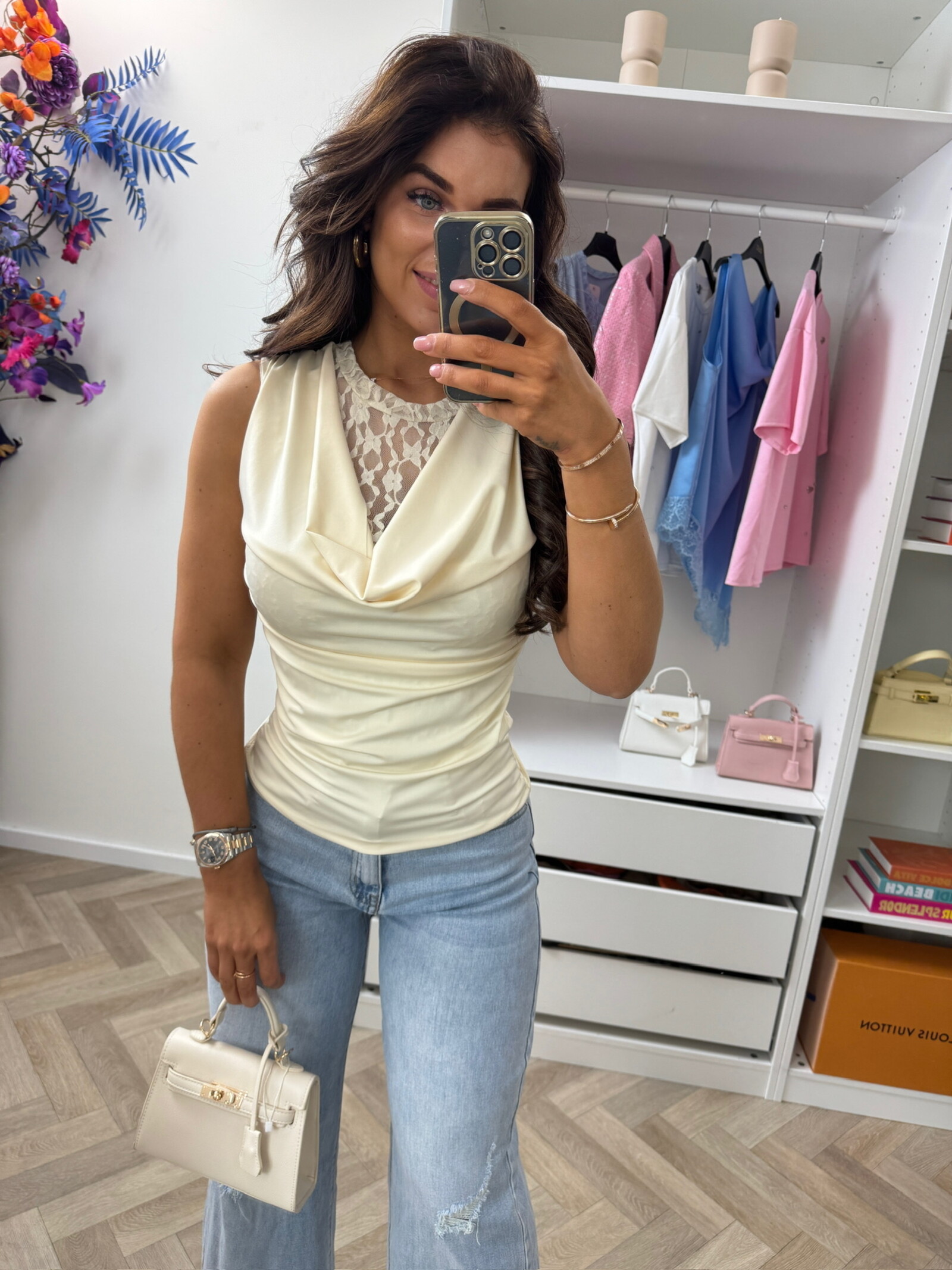 Travel top lace hals Beige