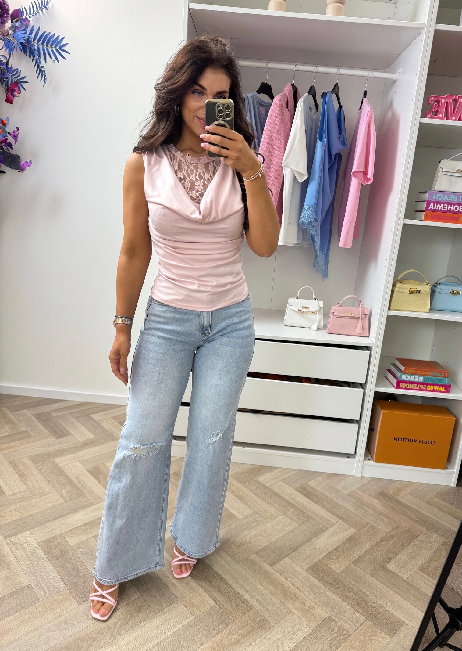 Travel top lace hals Light Pink