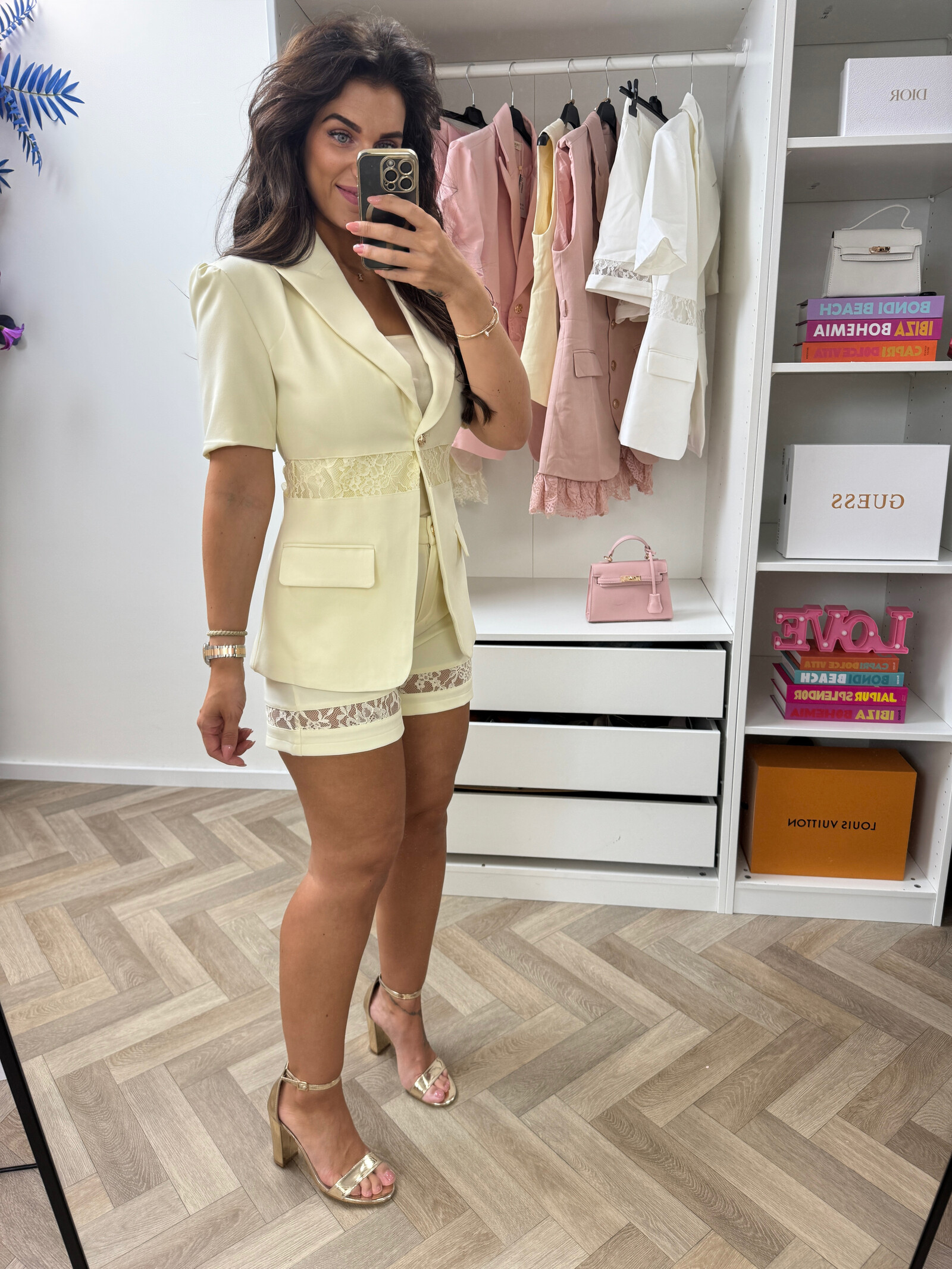 Blazer Luxury Lace 3380 Light Yellow