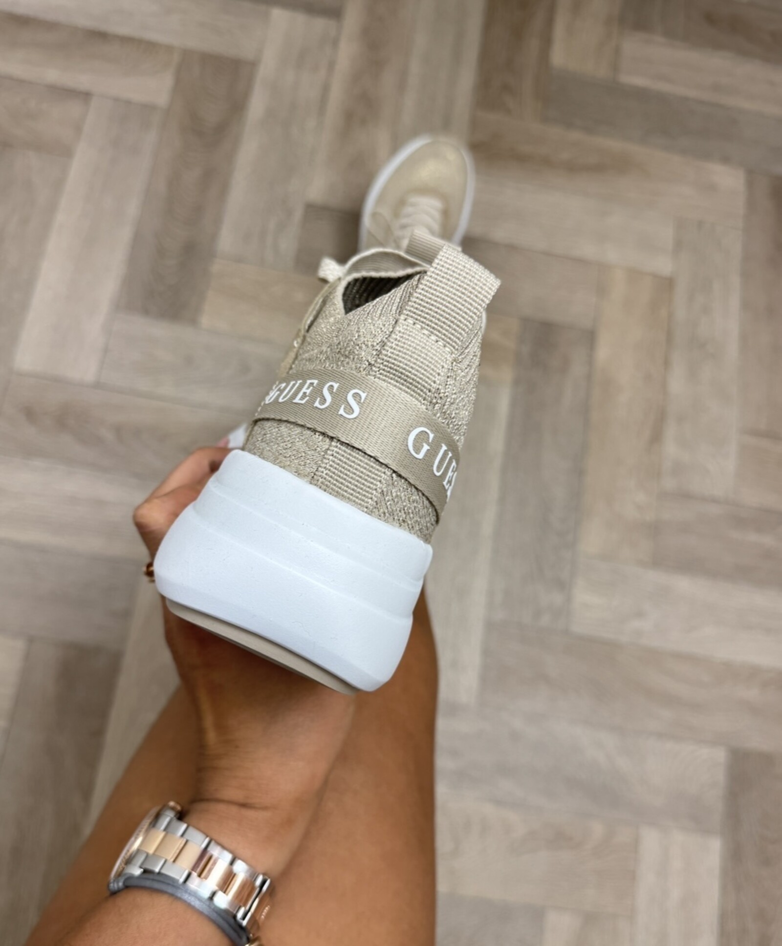 Guess Sneakers Mildrid Gold Guess 1221