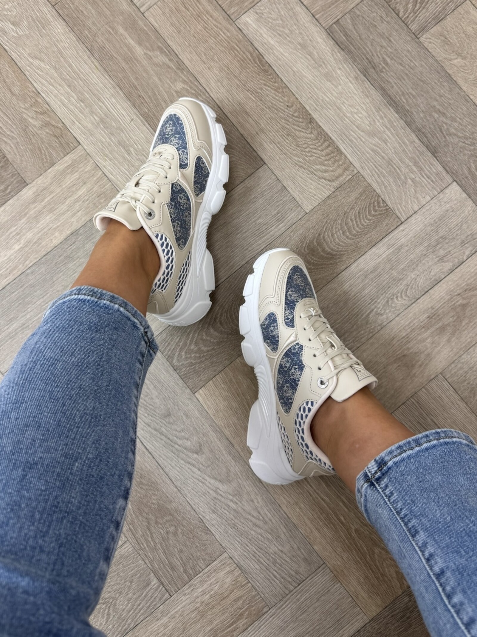 Guess Sneakers Indye Cream denim Guess 1259