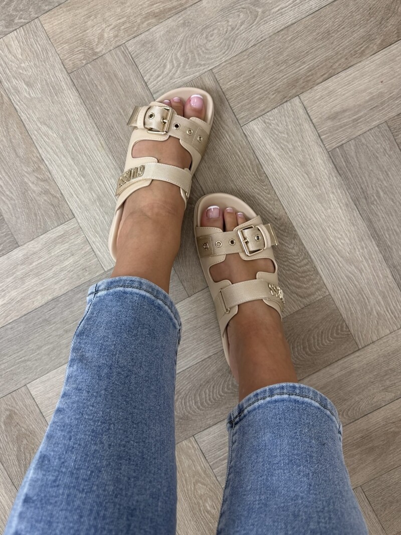 Slippers Faxona Beige Guess 1348