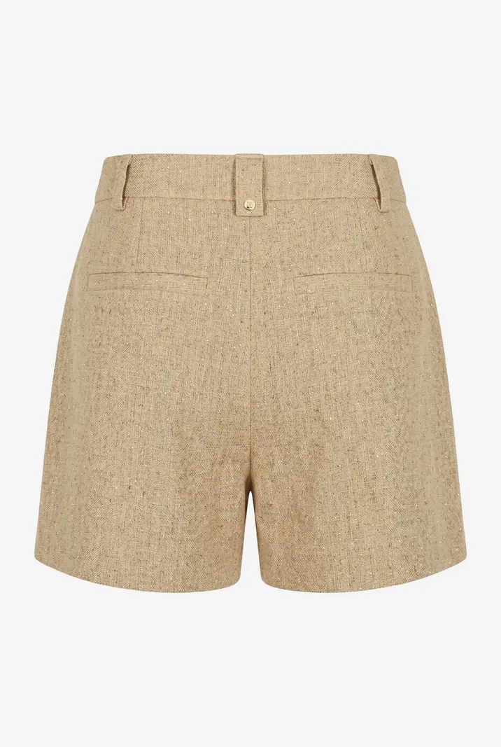 Short Reza Tanin Nikkie