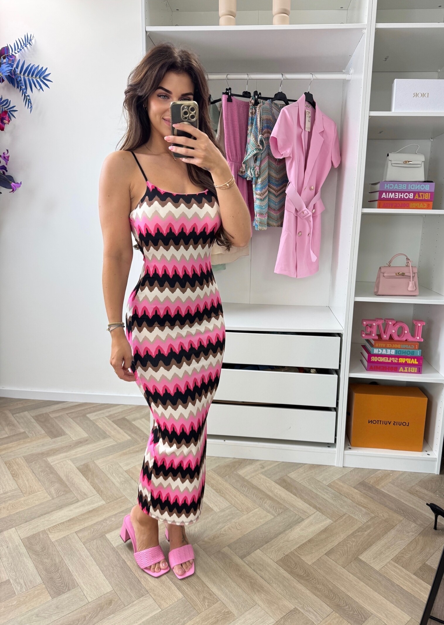 Long dress Lotti Zigzag Black pink
