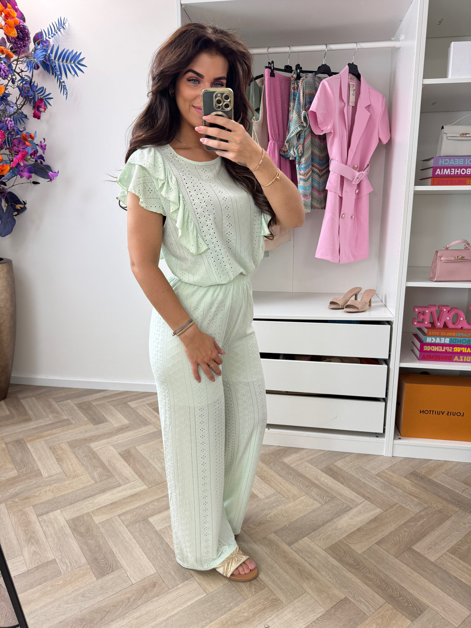 Set Ruffle Wenn 935 Mint