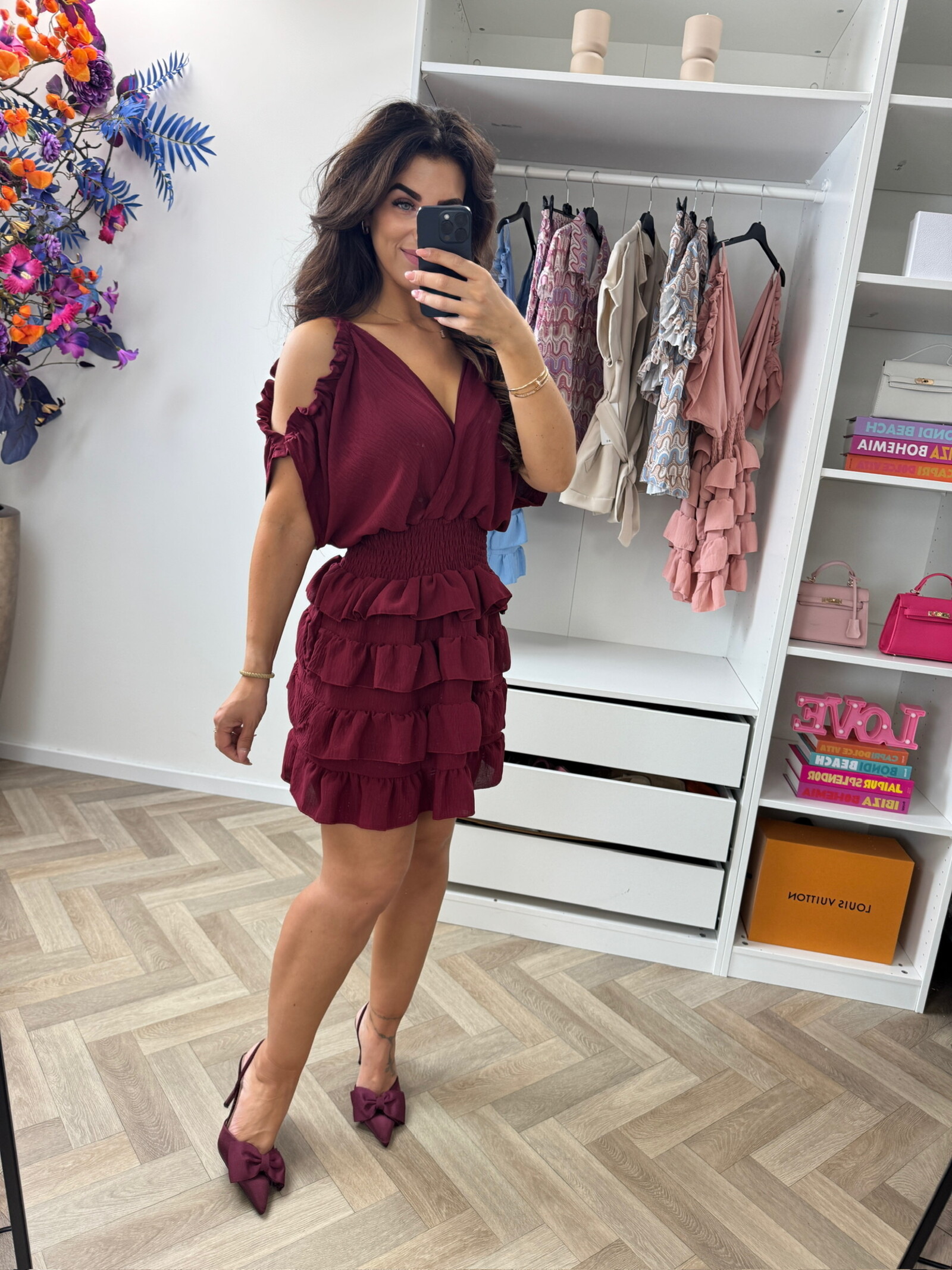 Dress Bella Ruffle Bordeaux