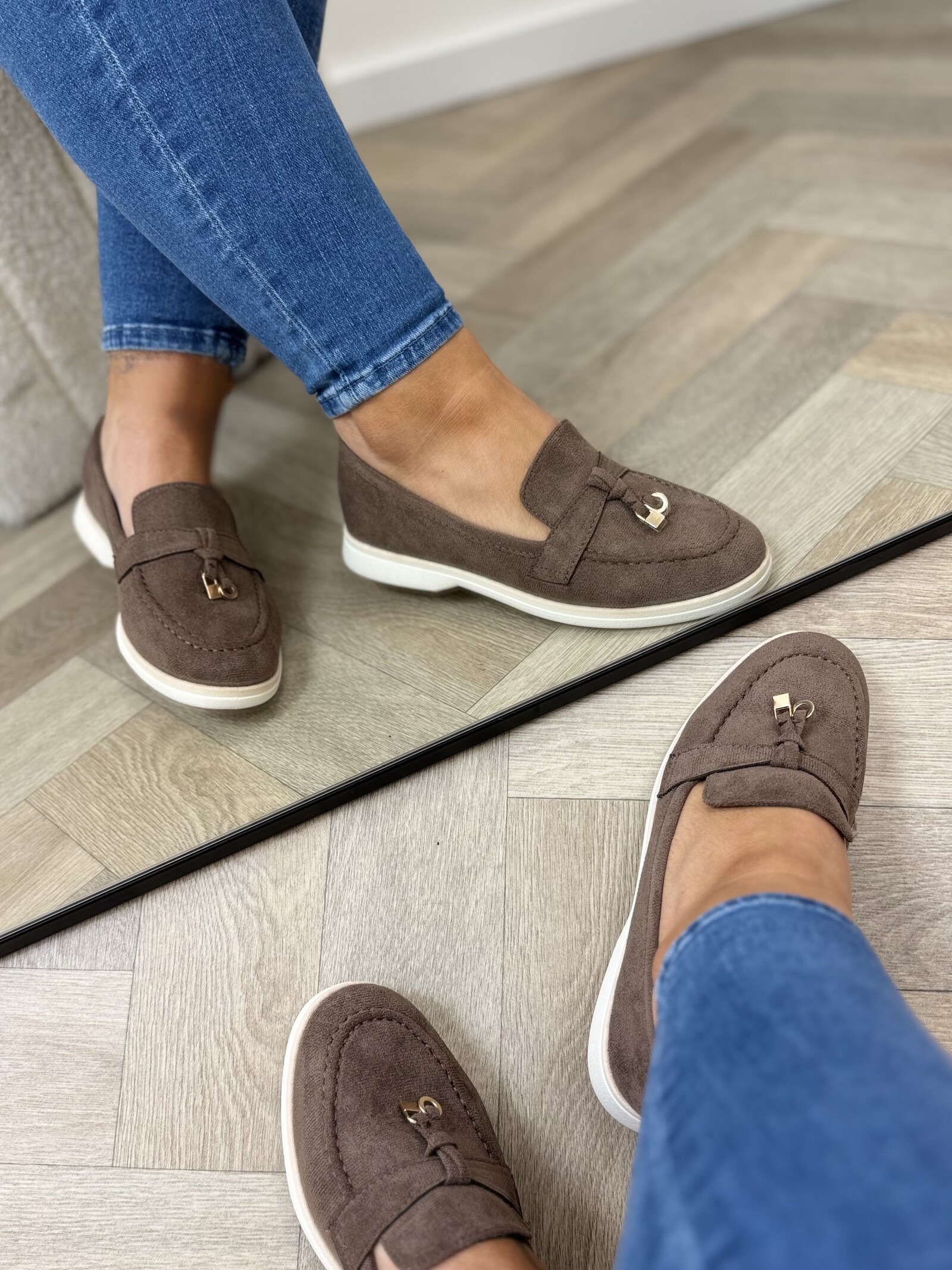 Classic Loafers Suede Khaki 3360-2