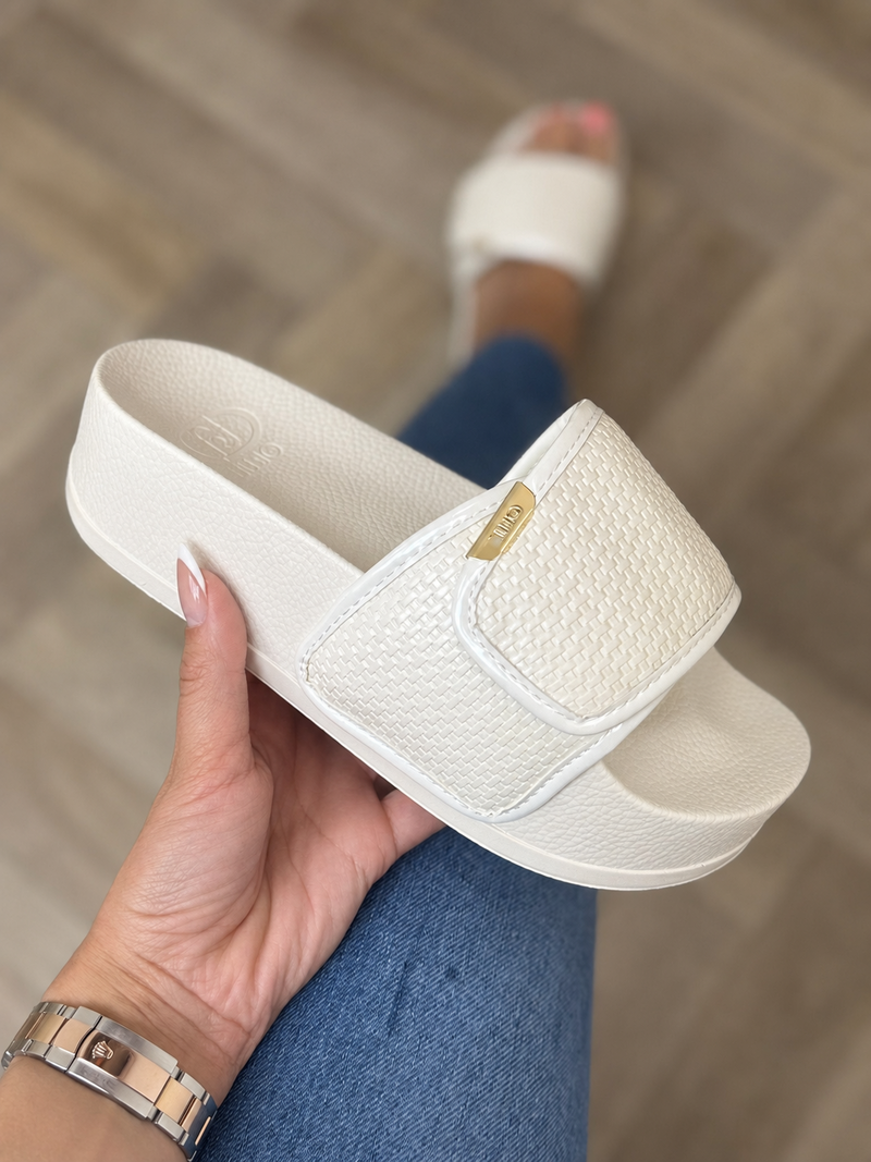 Slippers Mykonos beige  Liu Jo 1891