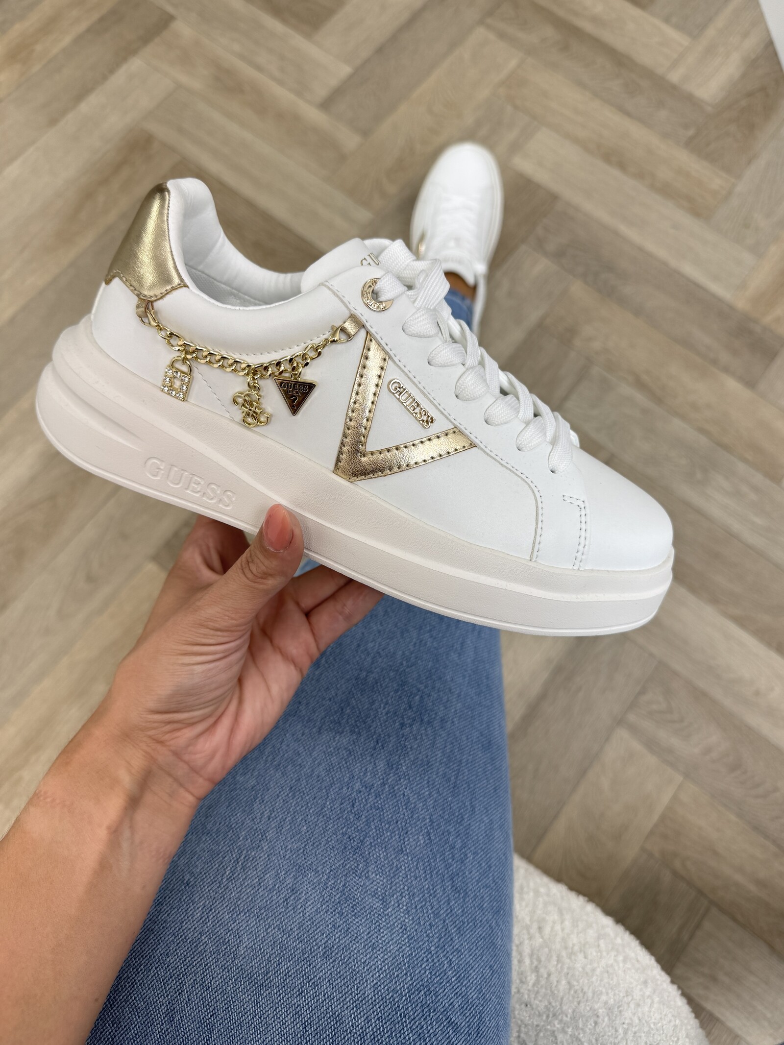 Guess Sneakers Ebetts White Guess 1350