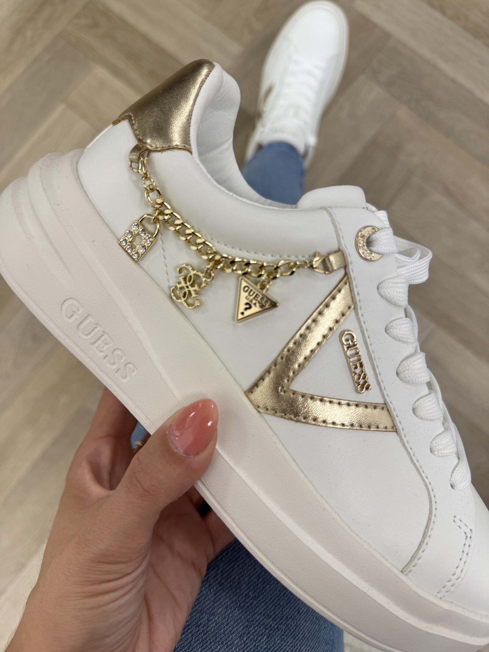 Guess Sneakers Ebetts White Guess 1350