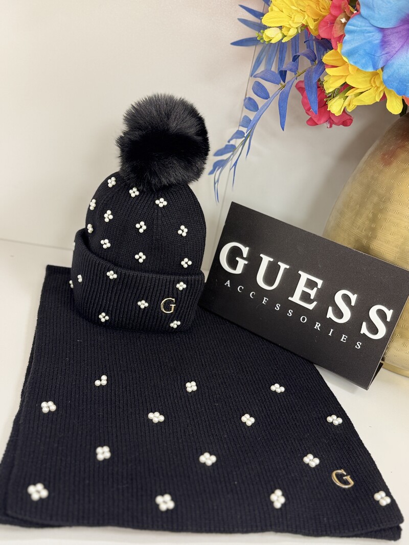 Beanie Pearl Black Guess 1373