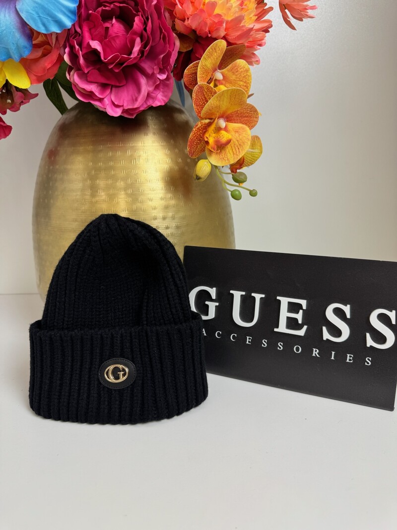 Beanie Round Logo Black Guess 1369