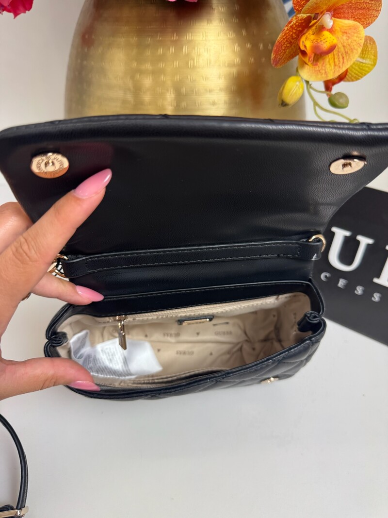 Flap bag Juliet Black Guess 1358