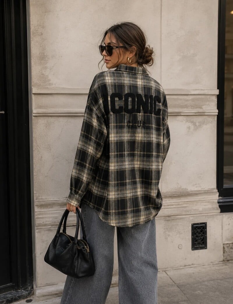 Oversized ruit blouse Iconic CH378 Black