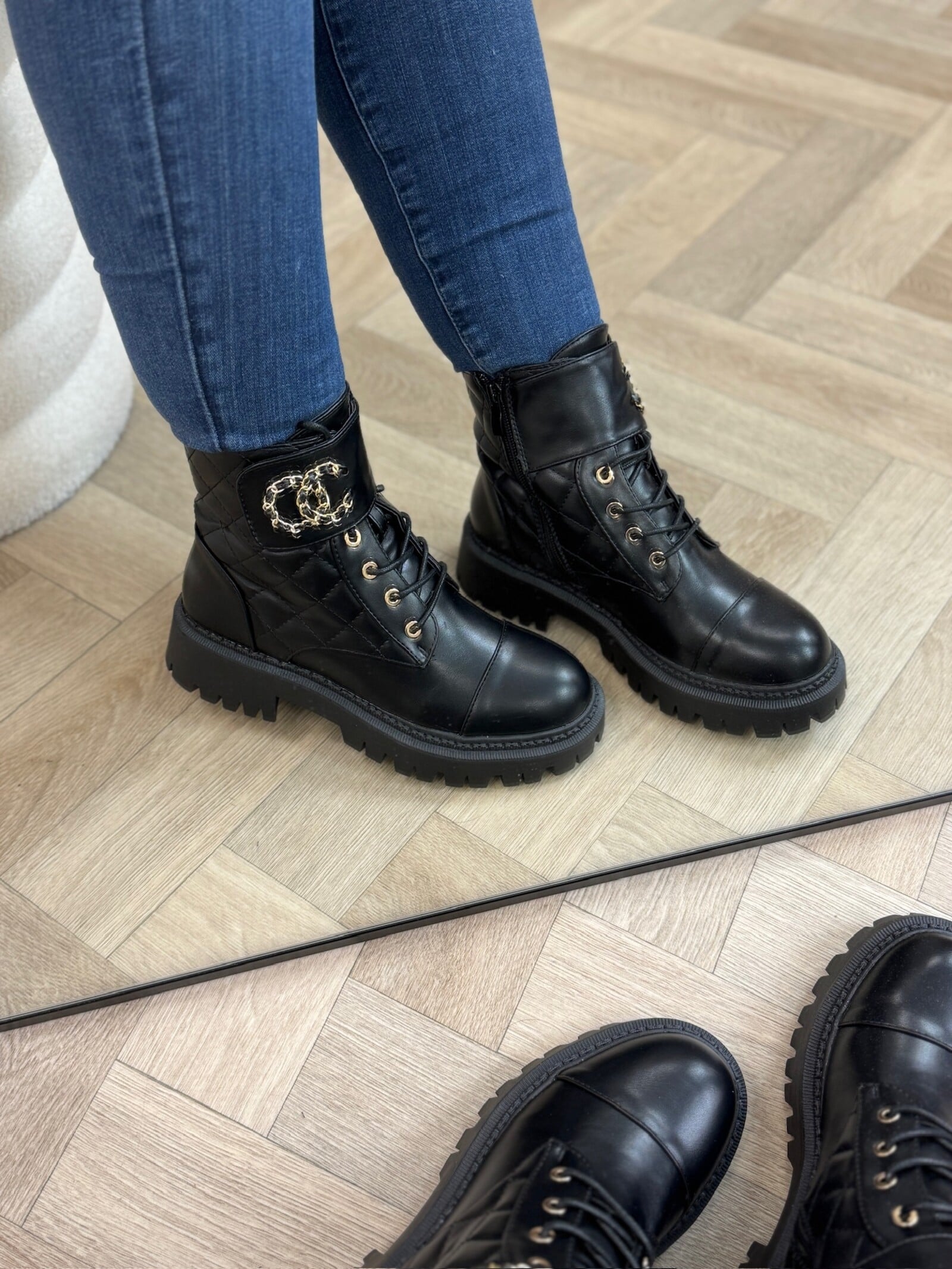 Boots Chantie Black H21-73