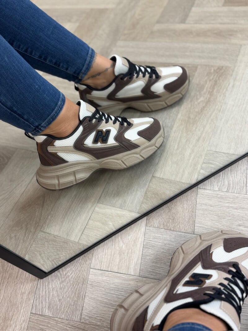 Sneakers N Logo 23043 Brown