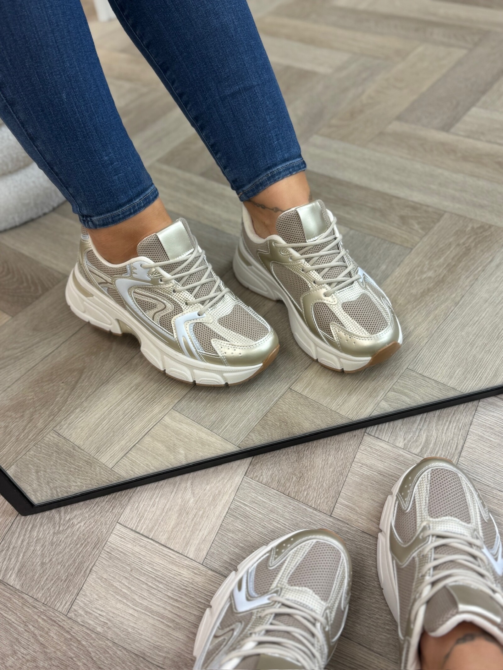 Sneakers Luckie 8-1251 Gold