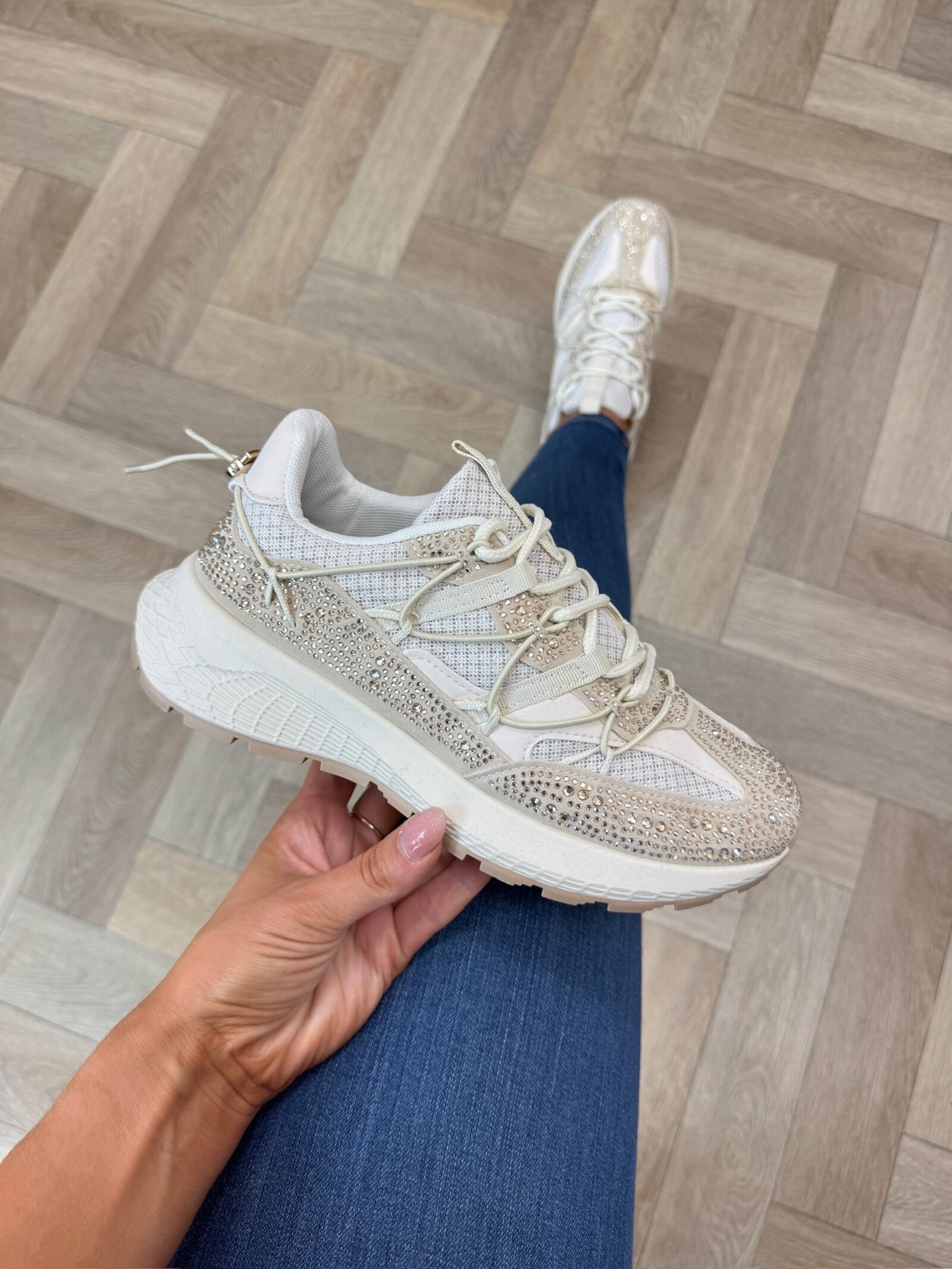 Sneakers Diamonds Steffie 88-132 Beige