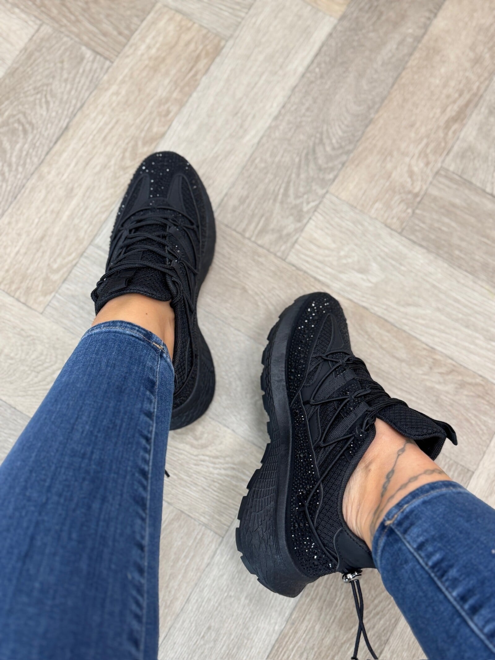 Sneakers Diamonds Steffie 88-132 Black