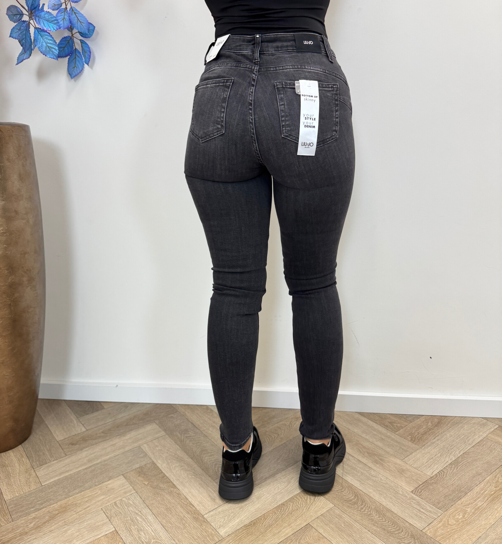 Liu-Jo Perfect Jeans Divine High Waist Denim Black Liu Jo 2005
